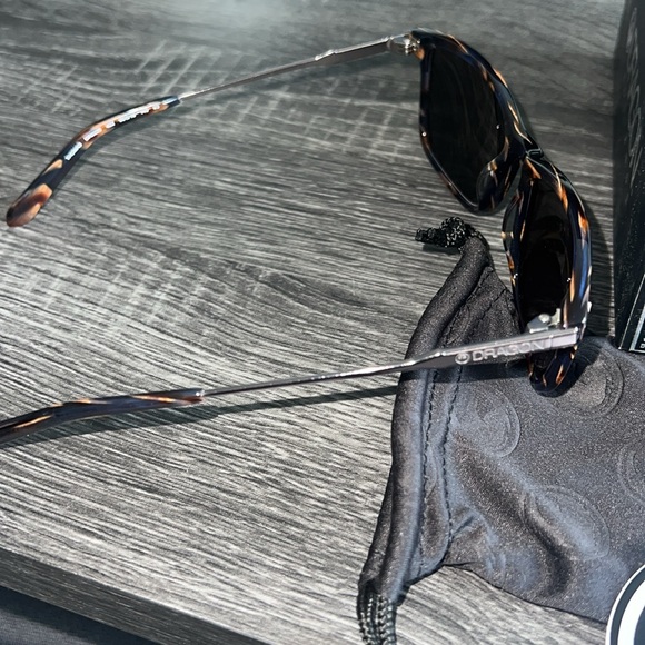 Dragon Thomas sunglasses. - Picture 4 of 5